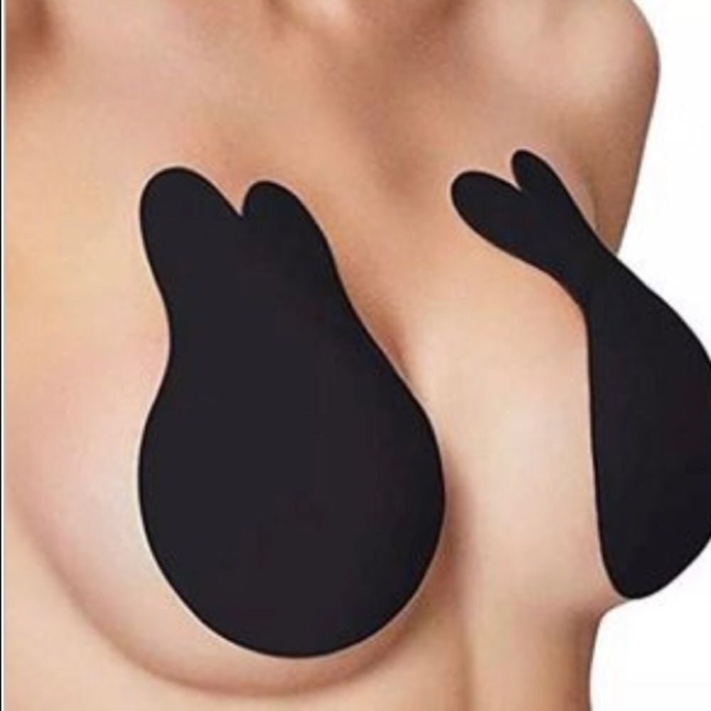 Black Backless Sticky Bra Self Adhesive Breast Lift Cups B/C NWT